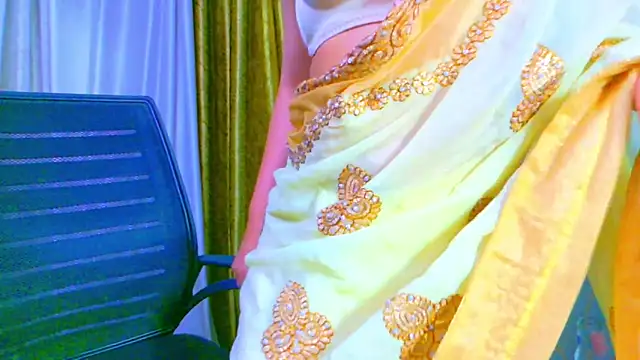 Aashika-Kaur online show from 03/08/25, 04:01