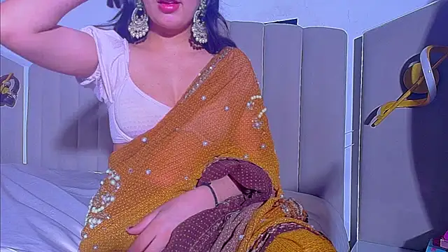 Aashika-Kaur online show from 01/08/26, 04:37