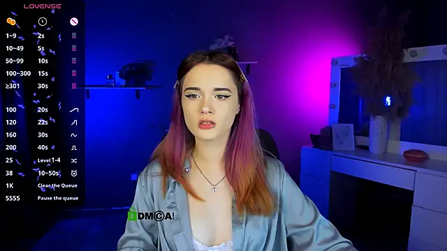 Snapshot of liana_kisses chatting on 09/13/25, 07:13 liana kisses online show from 09/13/25, 07:13