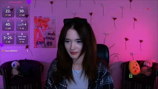 liana kisses online show from 04/14/26, 08:04