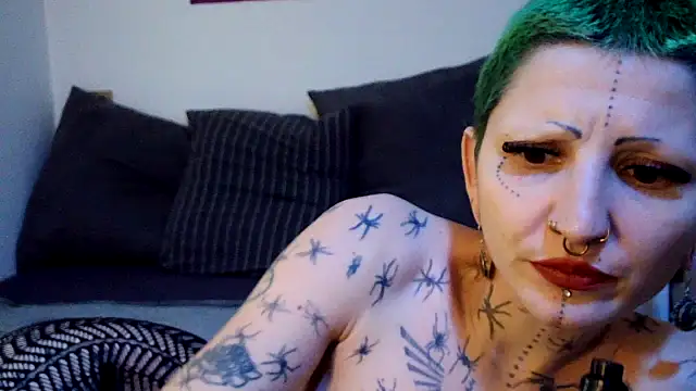 ValeryCrowley14 online show from 02/10/26, 01:48