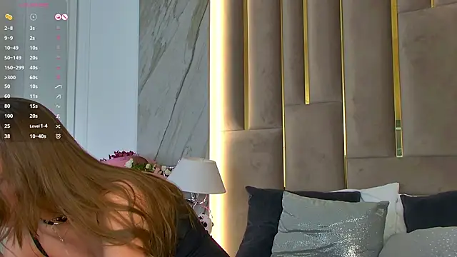 LeslieMines online show from 02/17/25, 12:16