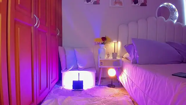 martinaaricci online show from 03/11/26, 01:39