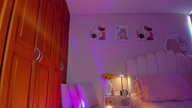 martinaaricci online show from 03/31/26, 03:12