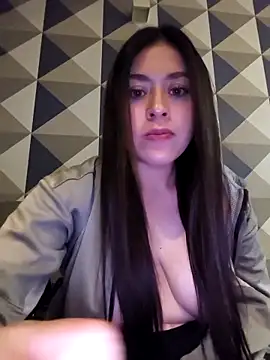 Jessicadevilla online show from 12/21/25, 09:38