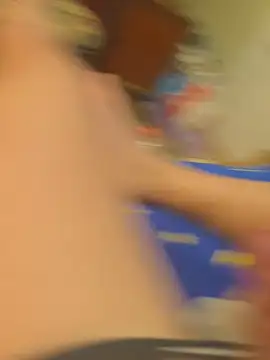 Snapshot of Ariel_Ari chatting on 01/30/25, 10:30 Ariel Ari online show from 01/30/25, 10:30