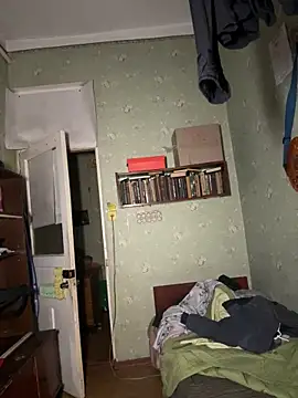 Snapshot of Ariel_Ari chatting on 09/17/25, 09:49 Ariel Ari online show from 09/17/25, 09:49