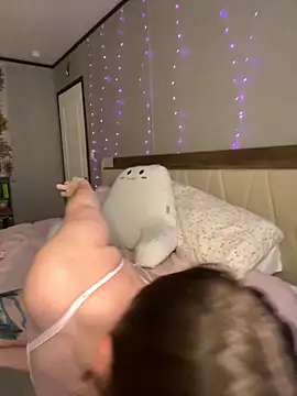 Sweetdee222x online show from 09/10/25, 10:32