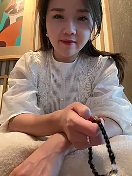 Efangfang online show from 01/12/25, 10:23