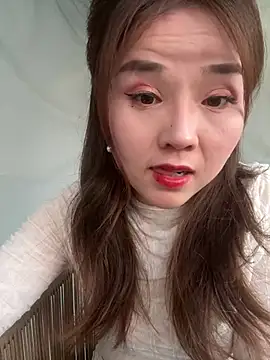 Efangfang online show from 03/09/25, 08:18