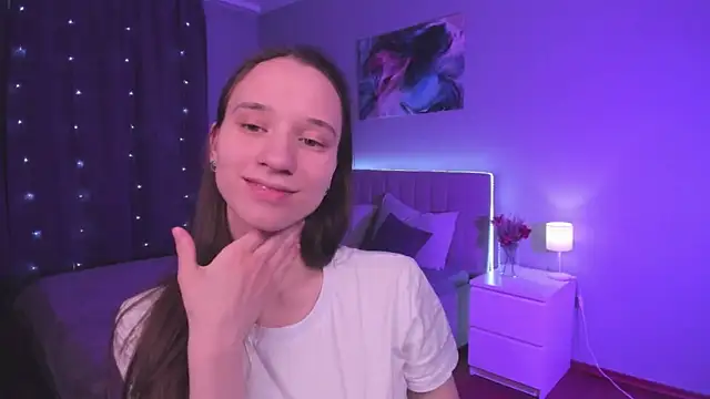 Snapshot of StaceySunny chatting on 02/27/25, 11:20 StaceySunny online show from 02/27/25, 11:20