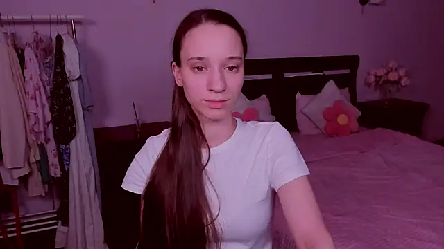 Snapshot of StaceySunny chatting on 02/03/26, 05:07 StaceySunny online show from 02/03/26, 05:07