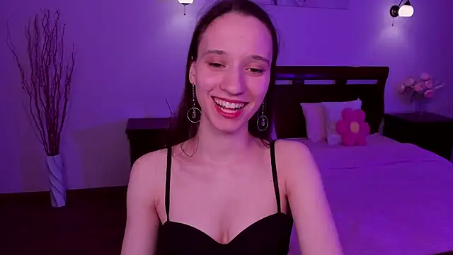 StaceySunny online show from 04/18/26, 07:07