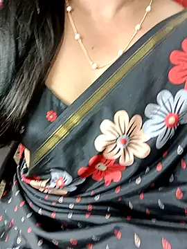 Snapshot of Adwithaa chatting on 03/04/26, 05:13 Adwithaa online show from 03/04/26, 05:13