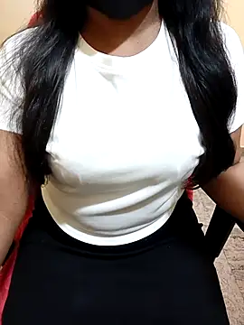 Adwithaa online show from 04/05/26, 03:47