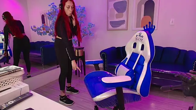 Snapshot of Vermelha_Gremory_ chatting on 02/06/25, 08:02 Vermelha Gremory  online show from 02/06/25, 08:02