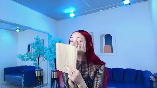 Snapshot of Vermelha_Gremory_ chatting on 02/09/25, 12:19 Vermelha Gremory  online show from 02/09/25, 12:19