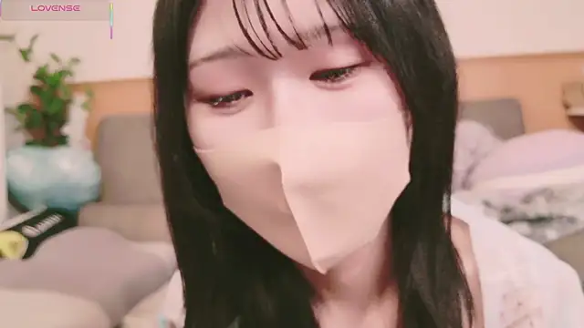 Conatsu online show from 03/03/25, 09:05