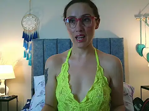 IberianMoonMK online show from 02/13/26, 05:31