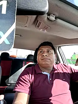 Snapshot of Riatatuil chatting on 09/13/25, 10:09 Riatatuil online show from 09/13/25, 10:09