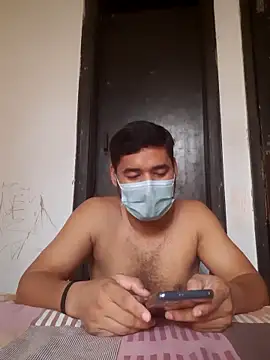 Snapshot of Desiglass_sex chatting on 09/25/25, 03:21 Desiglass sex online show from 09/25/25, 03:21