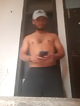 Snapshot of Desiglass_sex chatting on 10/21/25, 07:31 Desiglass sex online show from 10/21/25, 07:31