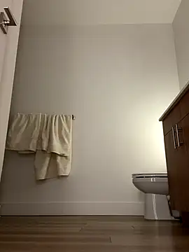 18petitewhitegirl online show from 12/20/25, 01:56