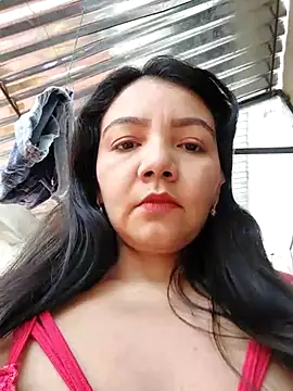 Snapshot of room_24funn chatting on 02/12/25, 02:21 room 24funn online show from 02/12/25, 02:21