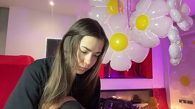 Mika Miller online show from 03/17/26, 08:01