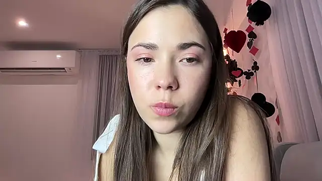 Mika Miller online show from 04/28/26, 10:15