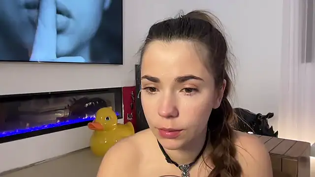 Snapshot of Mika_Miller chatting on 05/16/26, 12:07 Mika Miller online show from 05/16/26, 12:07