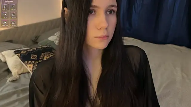 jennetdoll online show from 02/04/25, 04:08