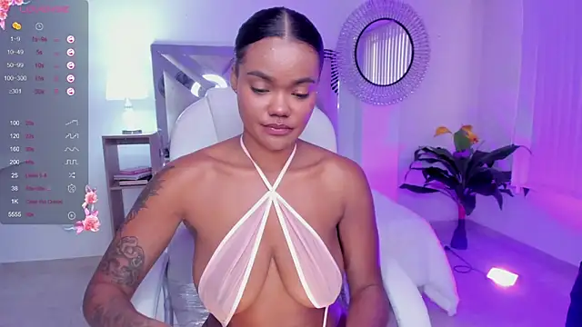 Snapshot of madisson_davon chatting on 12/30/24, 04:19 madisson davon online show from 12/30/24, 04:19