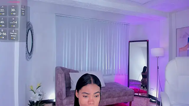 Snapshot of madisson_davon chatting on 03/18/25, 02:04 madisson davon online show from 03/18/25, 02:04