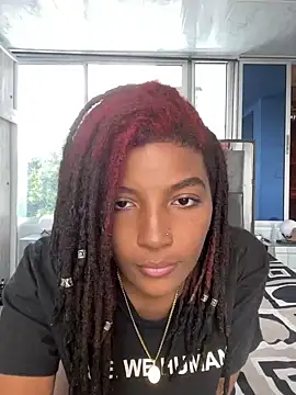 Lya-Kasandra online show from 01/12/25, 07:53