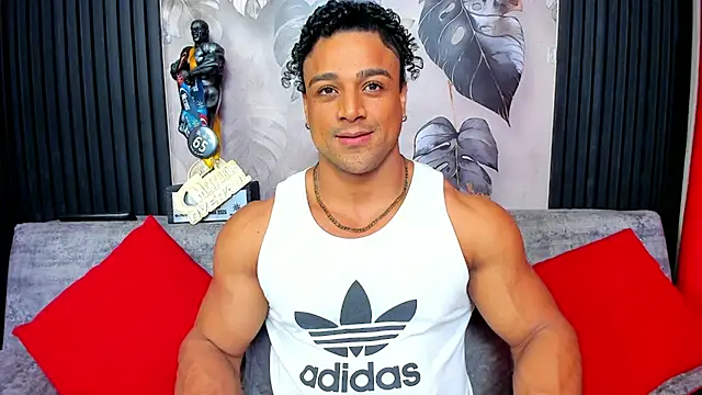 MikeEstevess online show from 11/17/25, 10:32