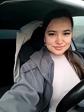 stacy stoone online show from 10/08/25, 03:15