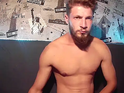 Snapshot of jimmyy_ chatting on 10/01/25, 12:44 jimmyy online show from 10/01/25, 12:44