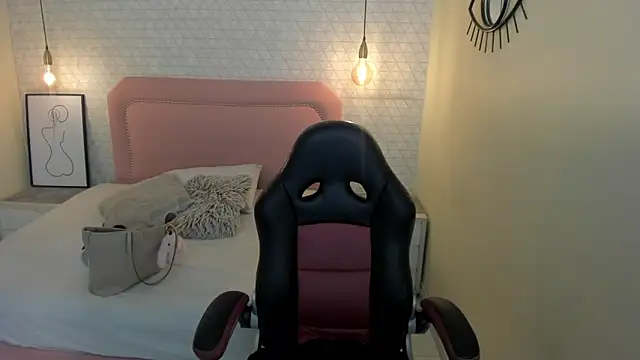 Kittytimberlake online show from 02/12/26, 12:44