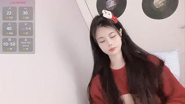 Qedgjwyz1 online show from 01/31/25, 11:46