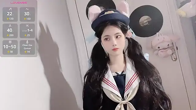 Qedgjwyz1 online show from 03/21/25, 11:55