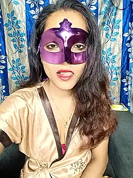 REVA DARLING online show from 11/03/25, 03:02