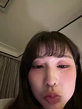 Momoever123456 online show from 04/30/26, 04:46