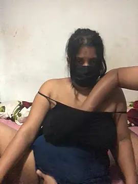 NOORA-GIRL online show from 01/17/25, 04:06