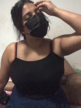 NOORA-GIRL online show from 01/17/25, 11:07