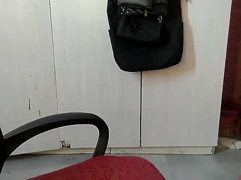 Destiny Desire online show from 11/23/25, 09:31