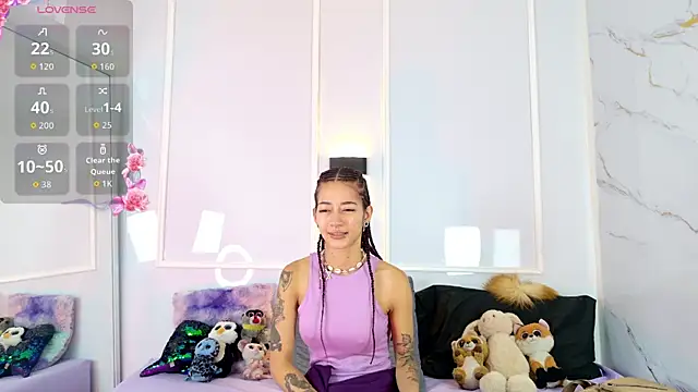 zorravioletta1 online show from 05/19/26, 12:22