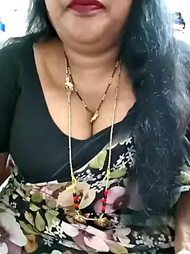 Snapshot of Swapna_143 chatting on 06/12/26, 05:01 Swapna 143 online show from 06/12/26, 05:01