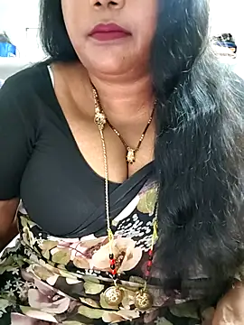 Snapshot of Swapna_143 chatting on 06/29/26, 04:51 Swapna 143 online show from 06/29/26, 04:51