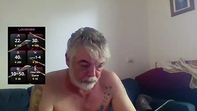 Skoona73 online show from 04/13/26, 01:44